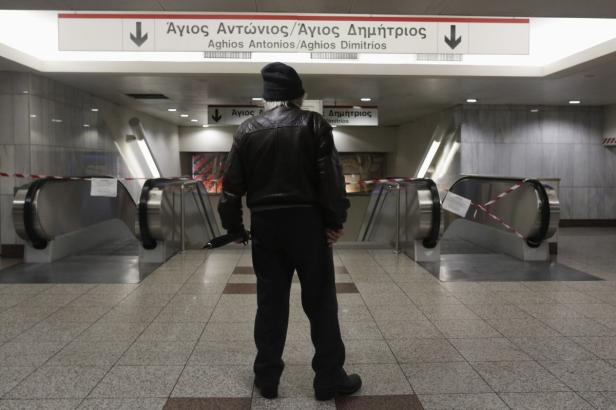Streik: Polizei zwingt U-Bahn-Fahrer zum Dienst