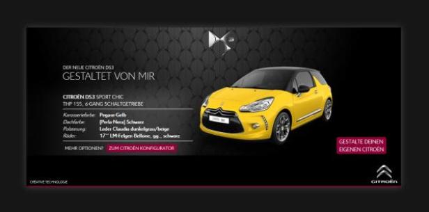 Ein gelber Citroën DS3 Sport Chic vor einem dunklen Hintergrund.