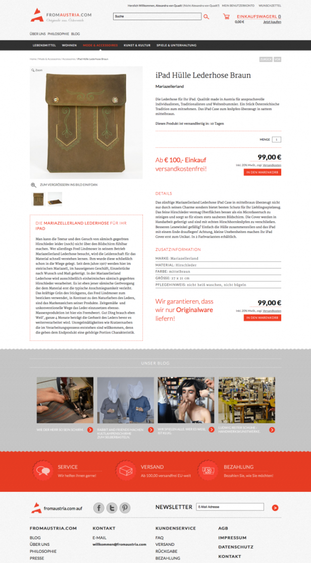 Eine iPad-Hülle im Lederhosen-Design von Mariazellerland in Braun mit grünen Stickereien.