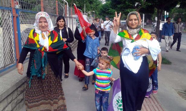 Bomben in Diyarbakir: Leute leben seit Jahren mit Gefahr