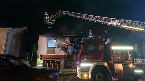 Brand in Einfamilienhaus: Drei Tote