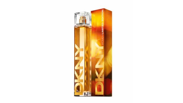 Eine Flasche DKNY Women Limited Edition Parfüm steht neben der passenden Verpackung.