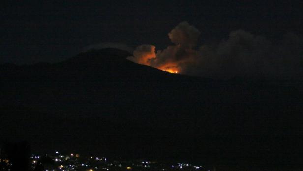 Vulkan Lokon in Indonesien ausgebrochen
