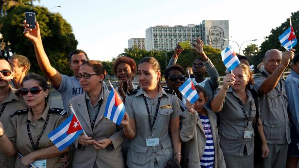 Hunderttausende nehmen Abschied von Fidel Castro