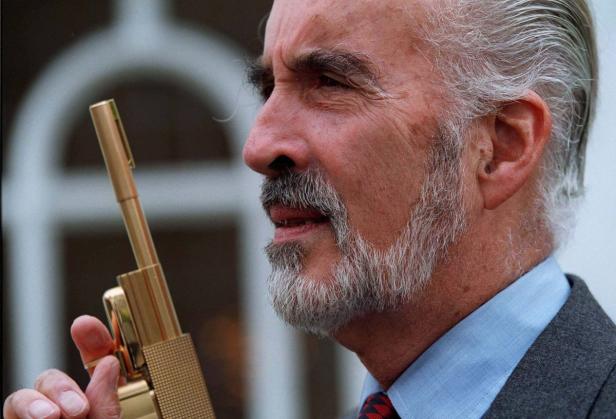 Rekordhalter Christopher Lee wird 90
