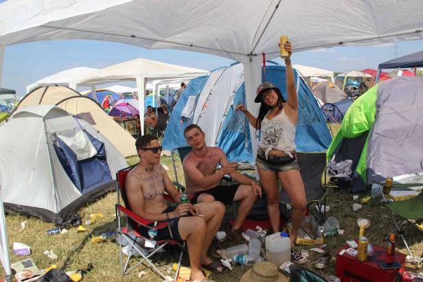 Nova Rock 2015: Campingplatz Olé