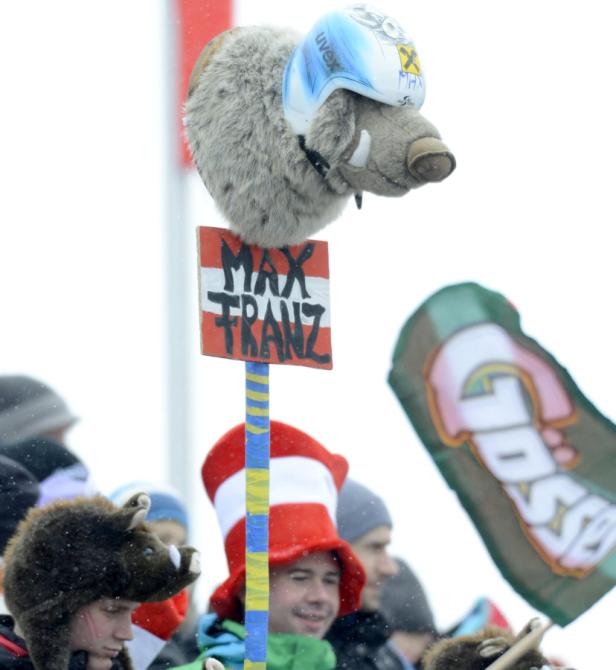 Der Partyzug rollt durch die Weltmeisterstadt