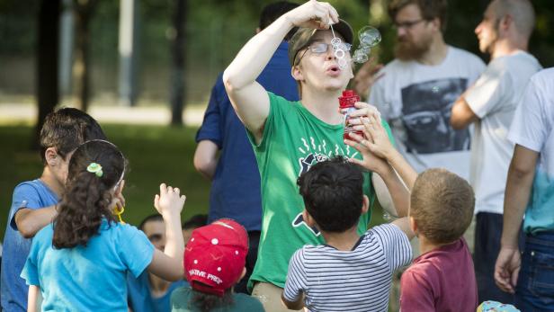 Herz statt Hetze: Picknick der Begegnungen