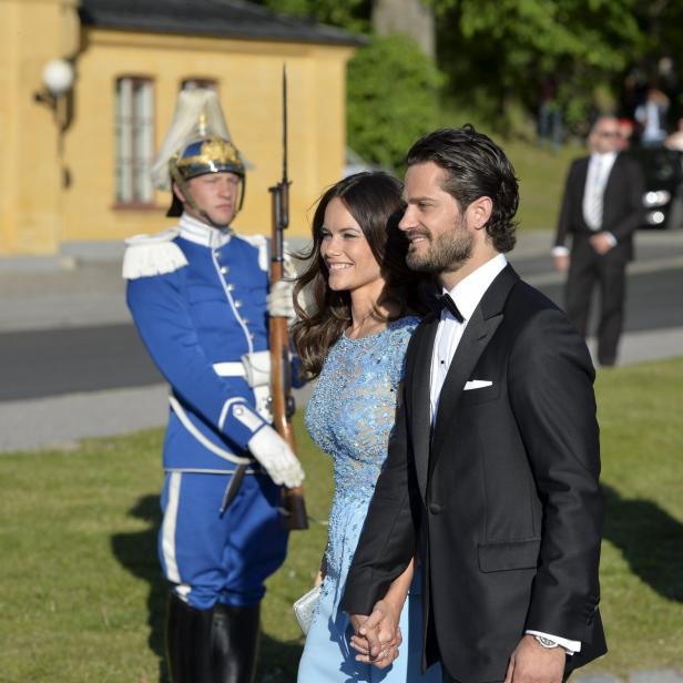 Bunt und poppig: Das war die Schweden-Hochzeit