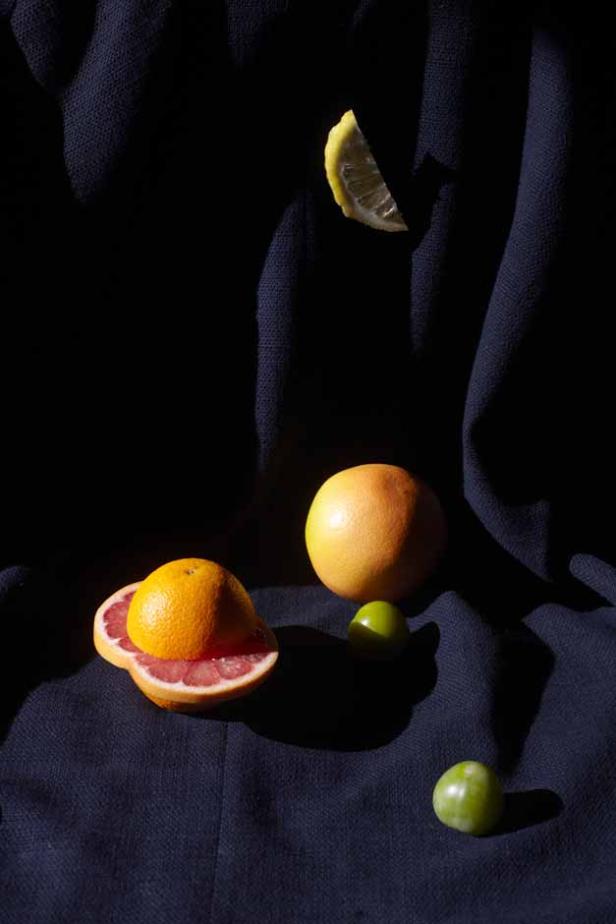 Sarah Illenberger: "Strange Fruits"