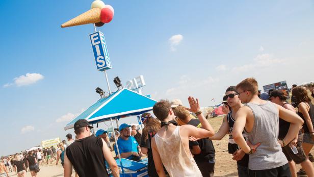 Camping an Tag zwei: Kein Schatten in Sicht
