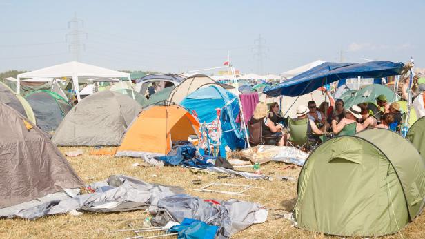Camping an Tag zwei: Kein Schatten in Sicht
