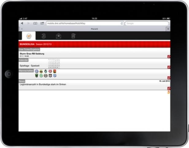 Ein iPad zeigt eine Webseite mit Informationen zur Fußball-Bundesliga Saison 2012/13.