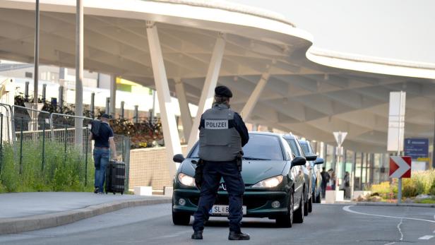 SALZBURG: PROZESS GEGEN MUTMASSLICHEN JIHADISTEN Prozess gegen mutmaßlichen Dschihadisten in Salzburg: "Ich bin unschuldig"
