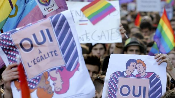 Frankreich stimmt für die Homo-Ehe