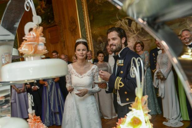 Royale Hochzeit: Elegantes Dinner & eine Überraschung