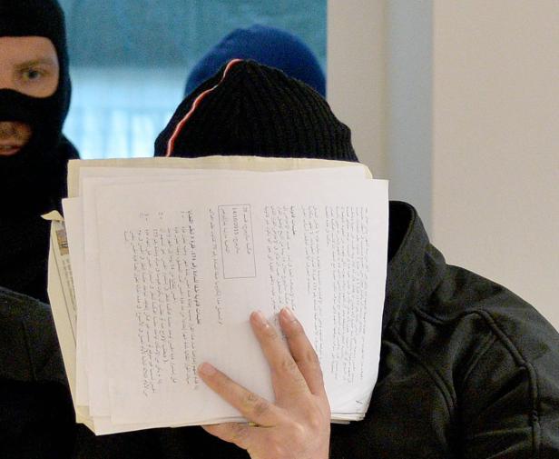 SALZBURG: PROZESS GEGEN MUTMASSLICHEN JIHADISTEN Prozess gegen mutmaßlichen Dschihadisten in Salzburg: "Ich bin unschuldig"