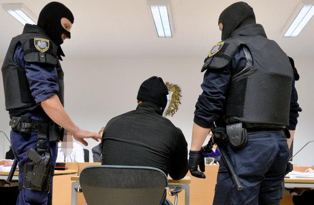 SALZBURG: PROZESS GEGEN MUTMASSLICHEN JIHADISTEN Prozess gegen mutmaßlichen Dschihadisten in Salzburg: "Ich bin unschuldig"