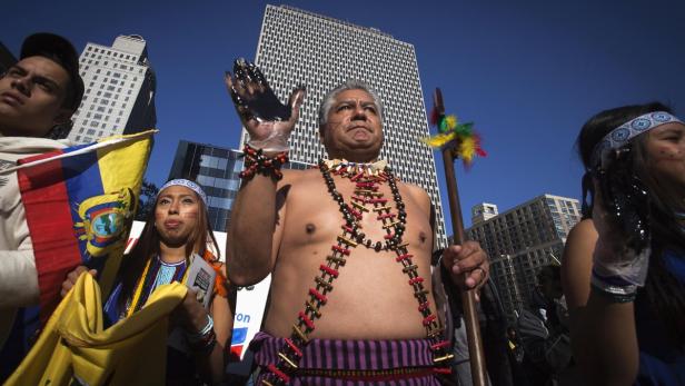 Ecuador: Chevron muss wegen Ölabfällen büßen