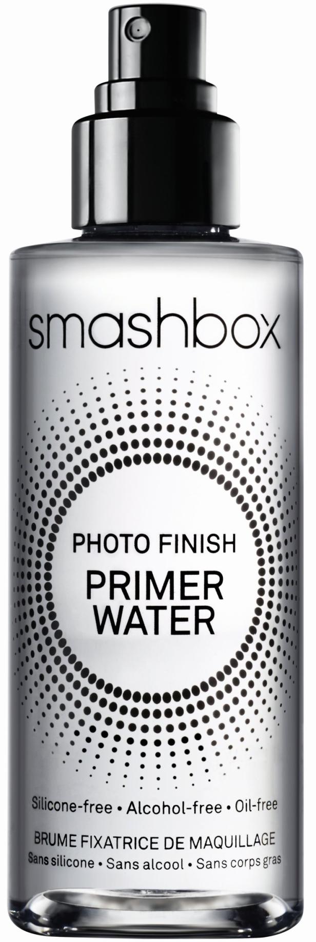 Eine Flasche Smashbox „Photo Finish Primer Water“.