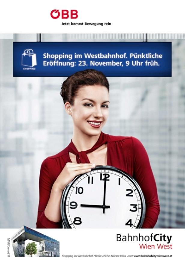Eine Frau lächelt und hält eine Uhr; Werbung für Shopping in der BahnhofCity Wien West.