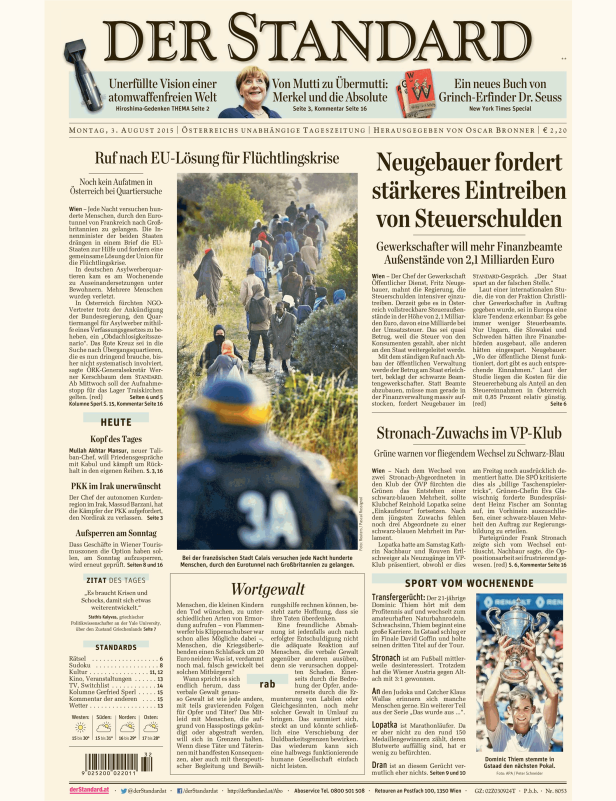 Eine Gruppe von Menschen versucht, durch den Eurotunnel von Frankreich nach Großbritannien zu gelangen.