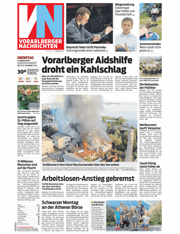 Ein Brand in Horn verursacht Rauchsäulen über dem Bodensee.