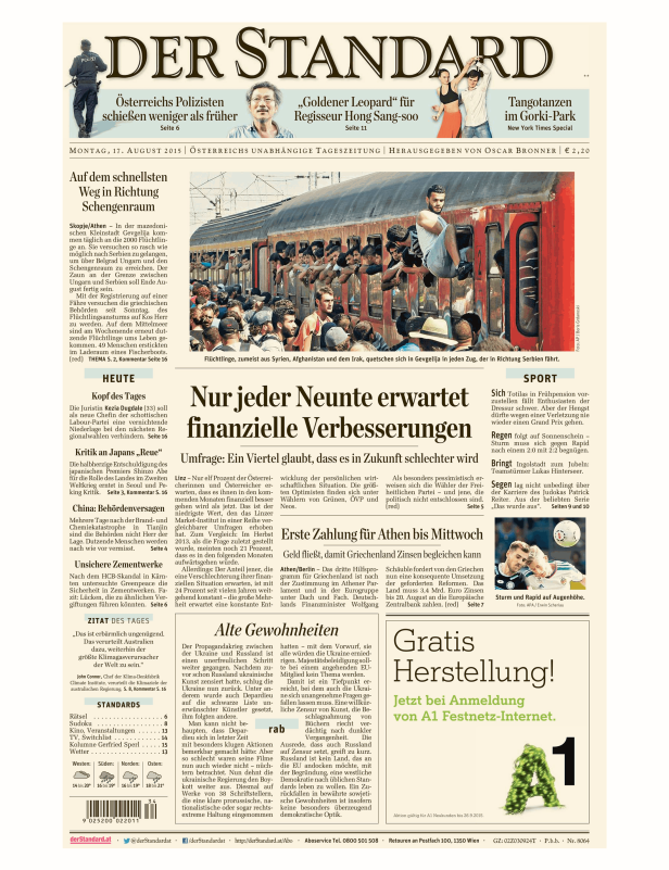 Flüchtlinge, zumeist aus Syrien, Afghanistan und dem Irak, drängen sich in einem Zug in Gevgelija.