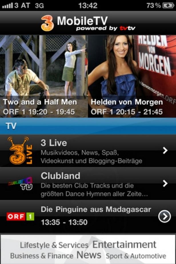 Ein Screenshot der 3 MobileTV App mit Programmhinweisen wie „Two and a Half Men“.
