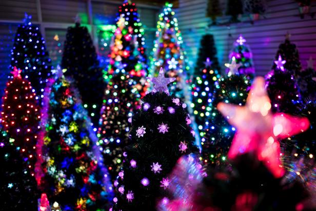 CHINA-CHRISTMAS-MANUFACTURING