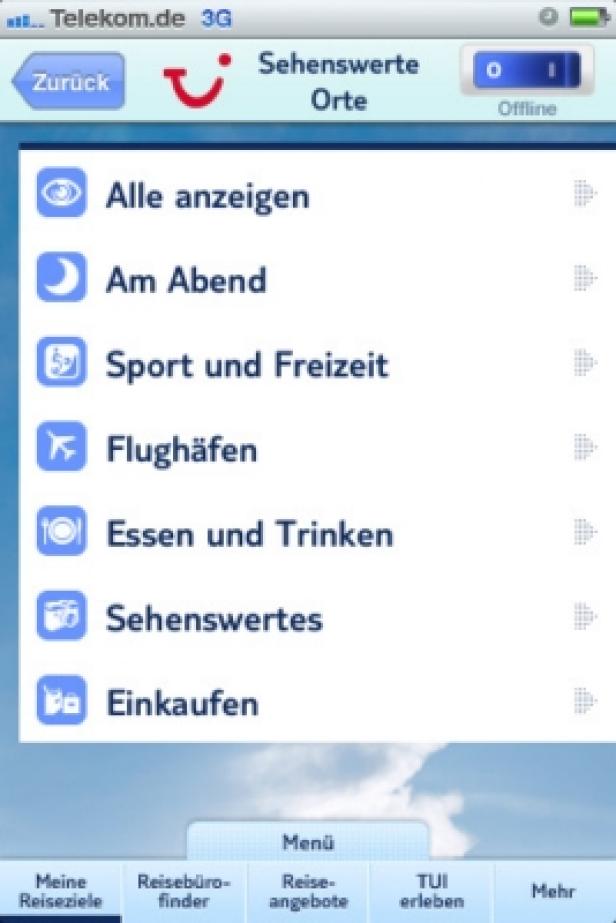 Ein Smartphone-Bildschirm zeigt die Menüpunkte der TUI-App, darunter Sehenswürdigkeiten, Sport, Flughäfen und Essen.