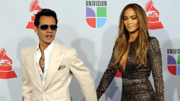 Trennte sich J.Lo wegen Scientology?