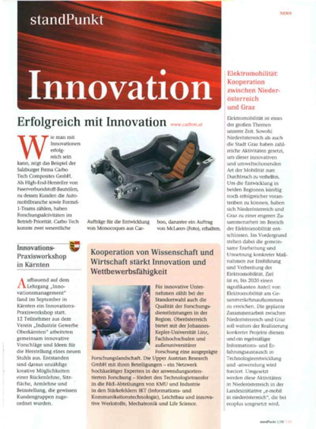 Ein Monocoque aus Carbon, möglicherweise für ein Formel-1-Fahrzeug, ausgestellt.