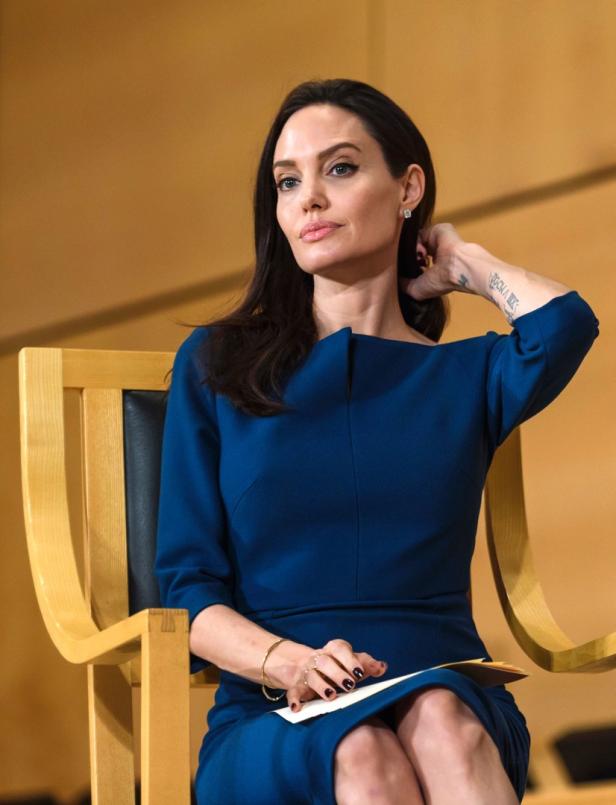 Angelina Jolie: Adoptionspapiere gefälscht?