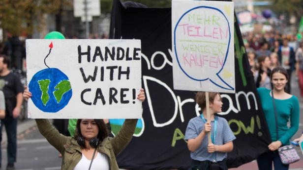 Weltweite Demos für Klimaschutz