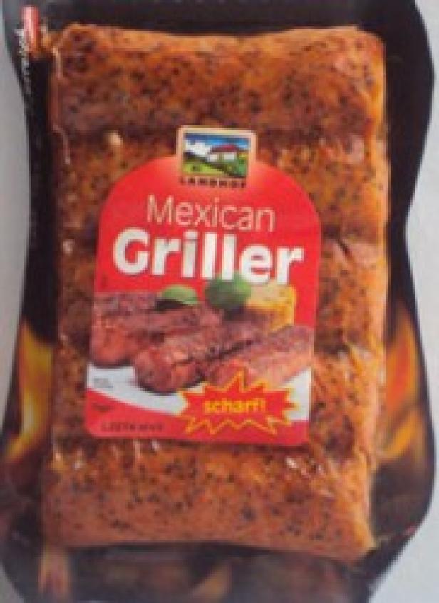 Eine Packung „Mexican Griller“ Würstchen der Marke Landhof, als scharfe Variante.