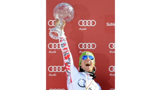 Hirscher strahlt mit der Sonne um die Wette