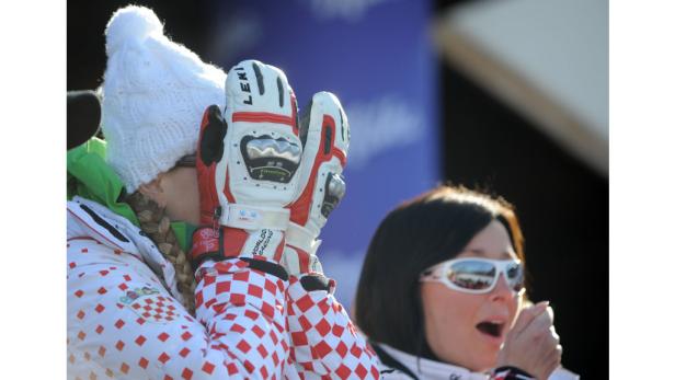Hirscher strahlt mit der Sonne um die Wette