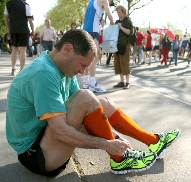 Richtige Laufschuhe: Verkäufer im Test