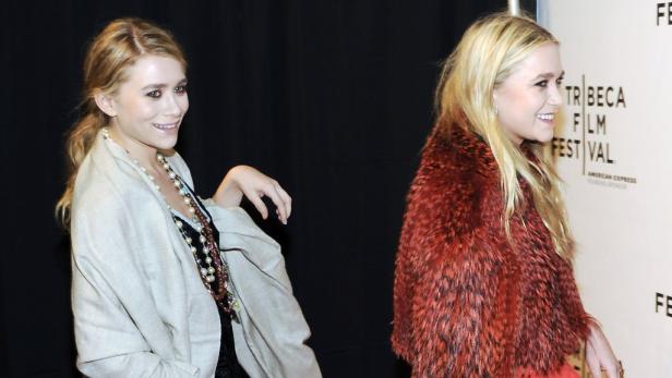 Mary-Kate und Ashley Olsen besuchen das Tribeca Film Festival.