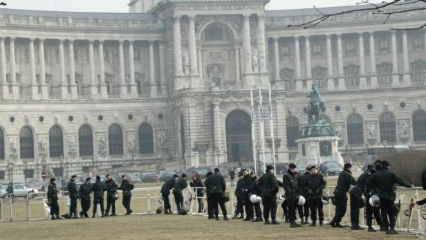 Terrorangst: Wiener Polizei setzt 500 Kräfte in "Kernzone" ein