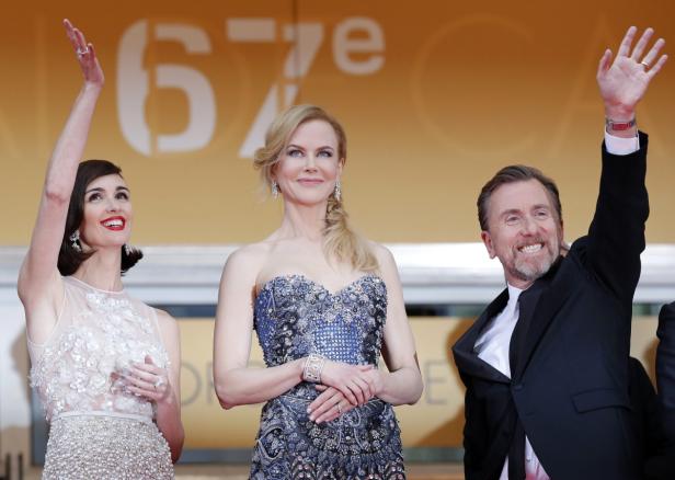 Nicole Kidman und andere posieren auf dem roten Teppich bei den Filmfestspielen in Cannes.