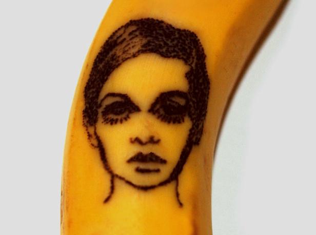Alles Banane: Porträts auf der Schale