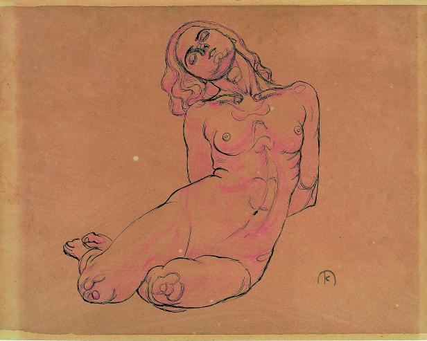 Eine sitzende, weibliche Aktfigur in einer Zeichnung auf braunem Papier.