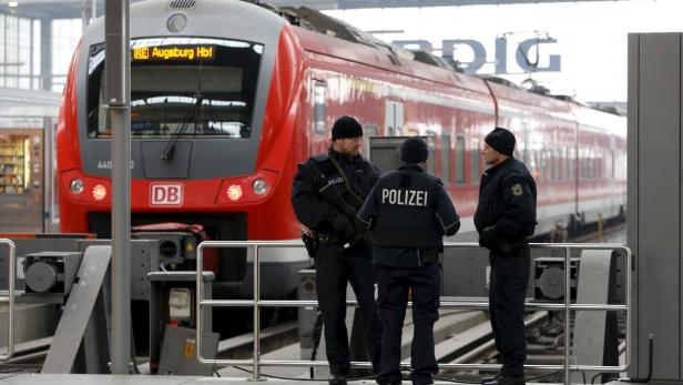 Minister: Terror-Gefahr auch nach Entwarnung in München