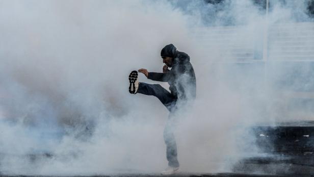 TURKEY-KURDS-UNREST-CONFLICT-DEMO Schlag gegen PKK: Türkische Armee tötet 28 Kämpfer