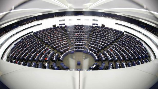 Blick in den Plenarsaal des Europäischen Parlaments in Straßburg.