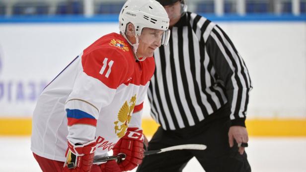 Putin begibt sich auf glattes Eis: Eishockey in Sotschi