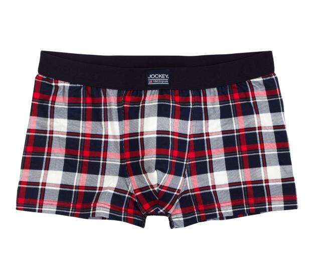 Eine karierte Boxershorts der Marke Jockey in den Farben Rot, Weiß und Blau.