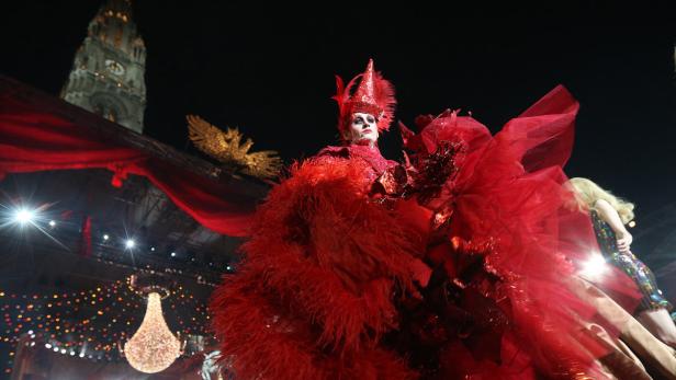 Life Ball Modeschau: Kreationen aus 20 Jahren